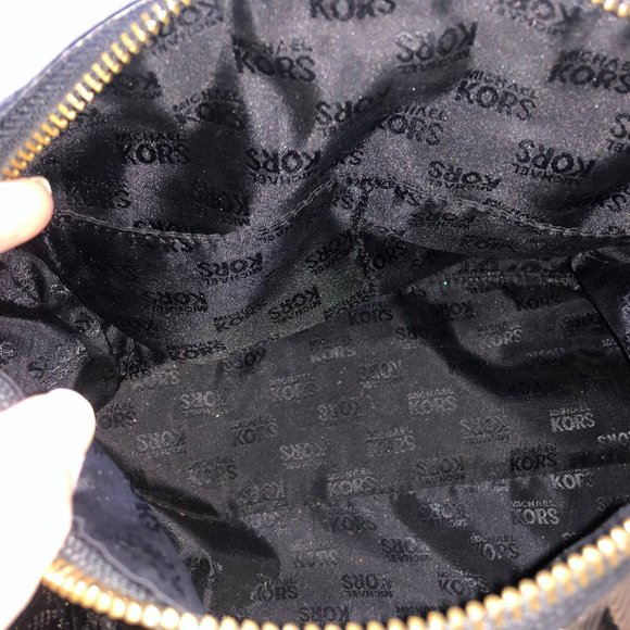 AUTHENTIC Michael Kors Medium Satchel - Picture 8 of 10